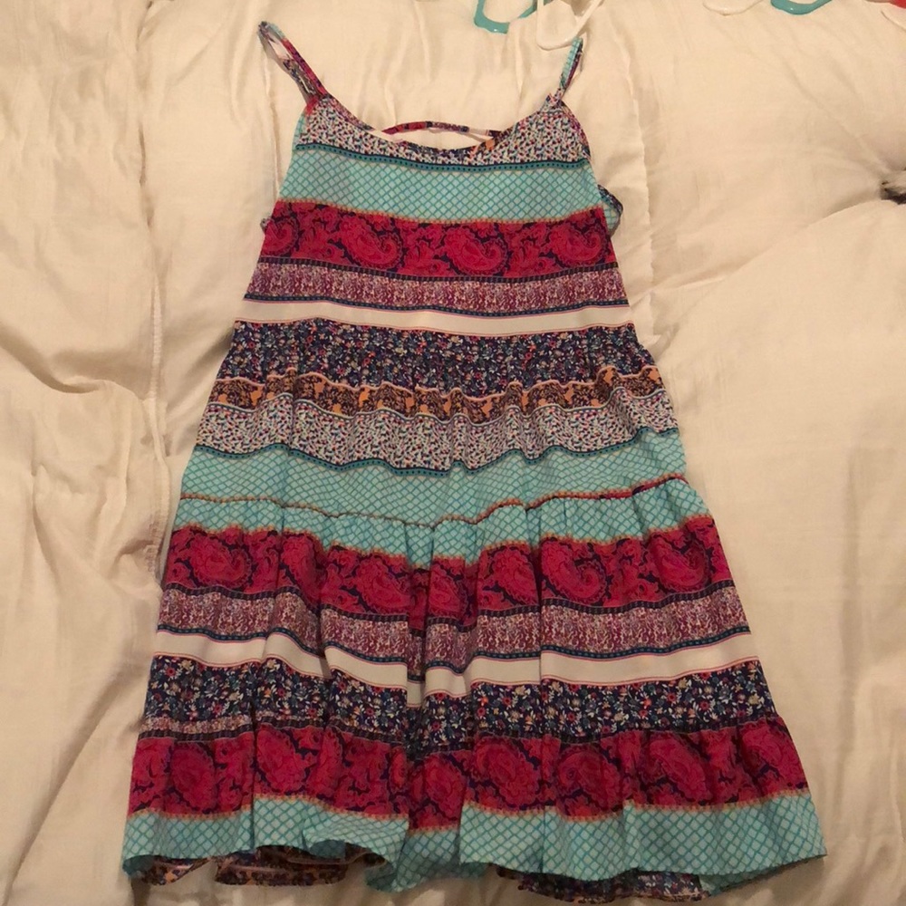 Sleeveless dress